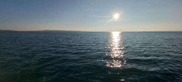 Aranyhíd a Balatonon